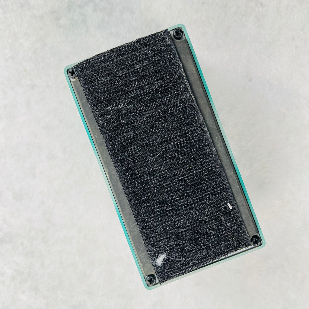 Boss TR-2 Tremolo Pedal 2000s - Green - 6