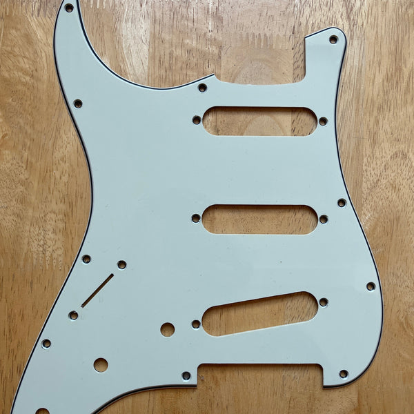 Left Handed Stratocaster Pickguard - Mint Green Unbranded