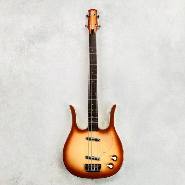 Danelectro Longhorn Bass 2022 - Copperburst - 2