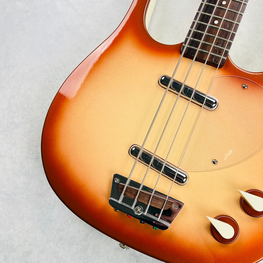 Danelectro Longhorn Bass 2022 - Copperburst - 4