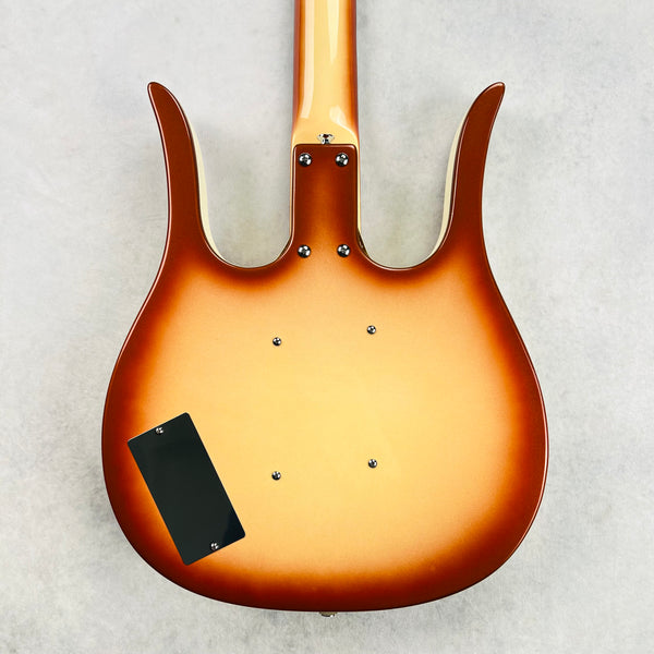 Danelectro Longhorn Bass 2022 - Copperburst - 8