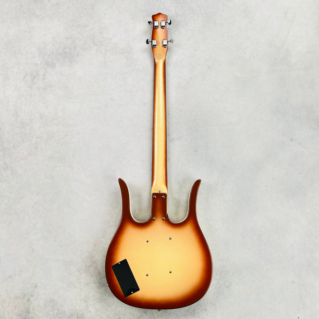 Danelectro Longhorn Bass 2022 - Copperburst - 9