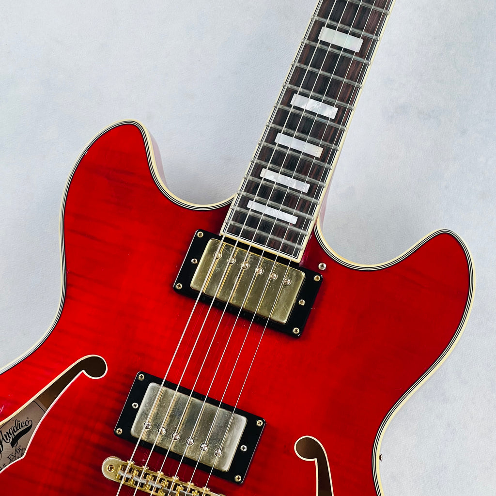 D'Angelico EX-DC 2013 - Transparent Red - 3