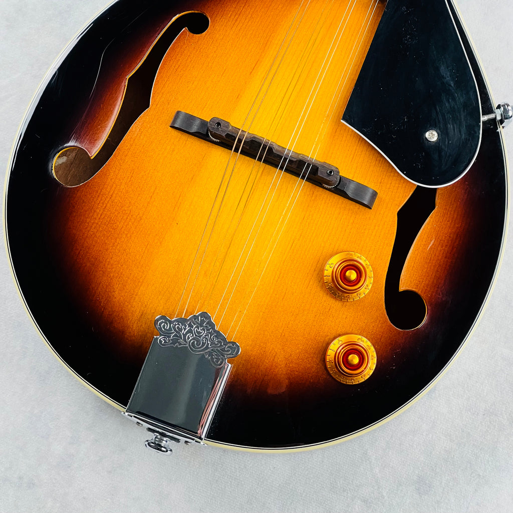 Dean Tennessee A/E A-Style Mandolin 2016 - Vintage Sunburst - 4