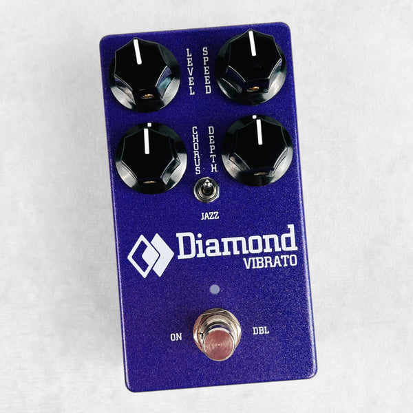 Diamond Vibrato V2 Pedal - Purple - 1