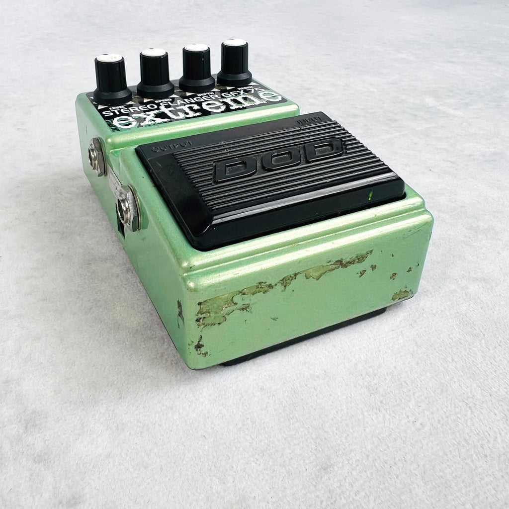 DOD Stereo Flanger GFX75 Extreme Pedal - Green - 8