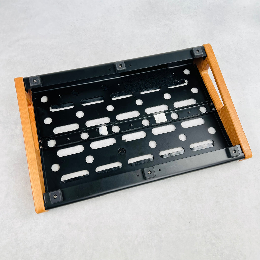 Emerson Custom 12x18 Pedal Board Small with 4 Module Slots - Black - 6
