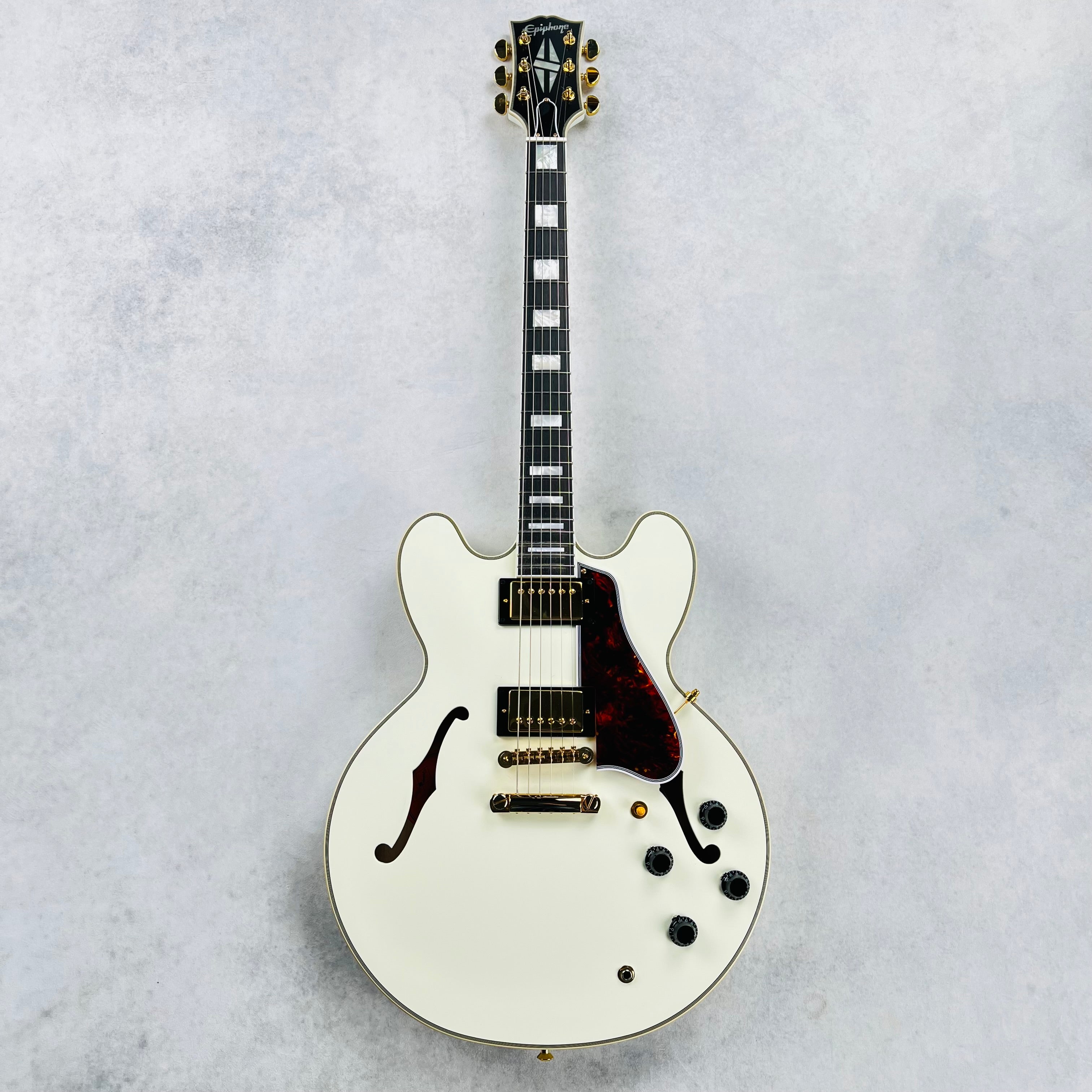 Epiphone by Gibson Custom ES-355　美品 Epiphone Inspired by Gibson Custom 1959 ES-355 Classic White