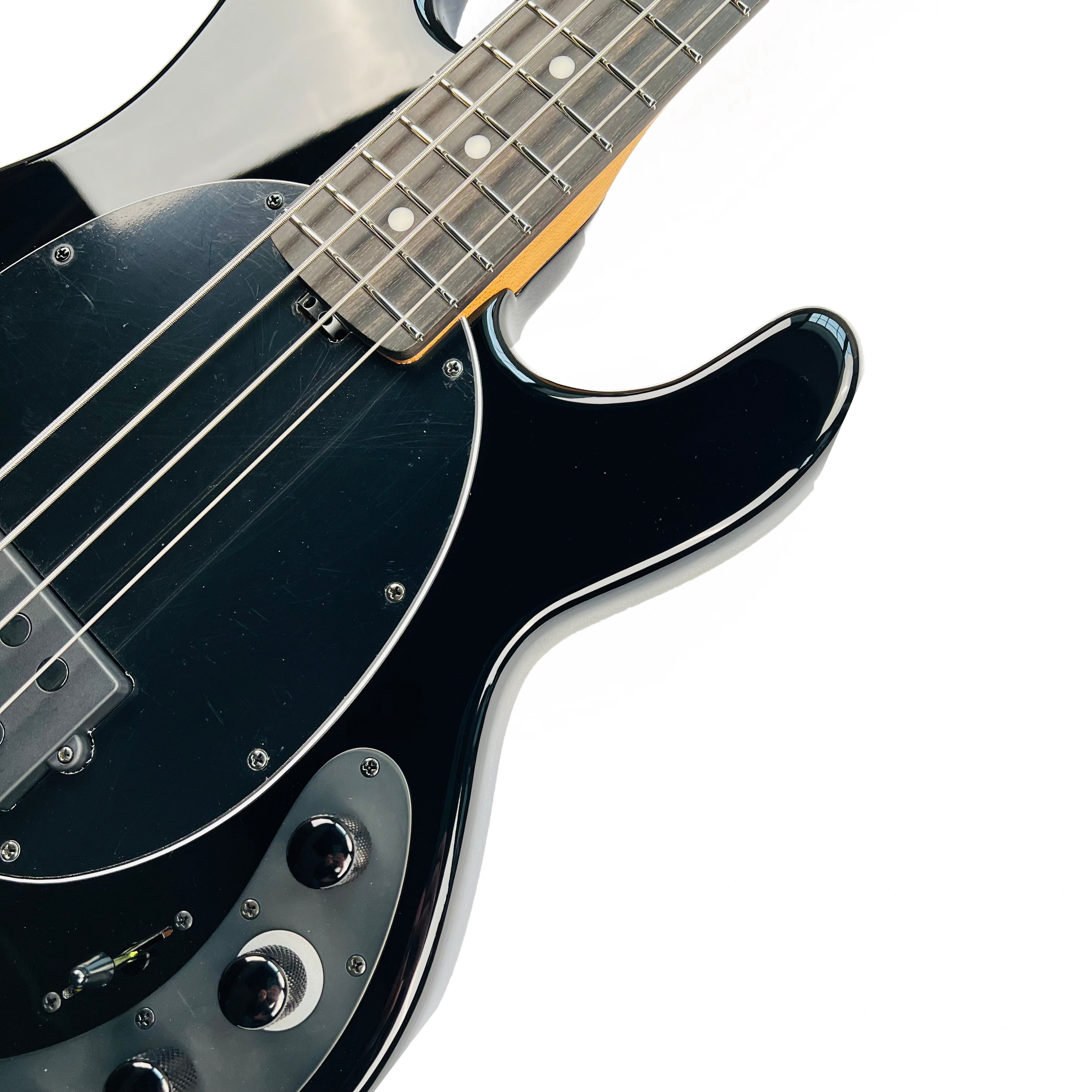 Ernie Ball Music Man DarkRay 4-String - Obsidian Black | Tone Wolf