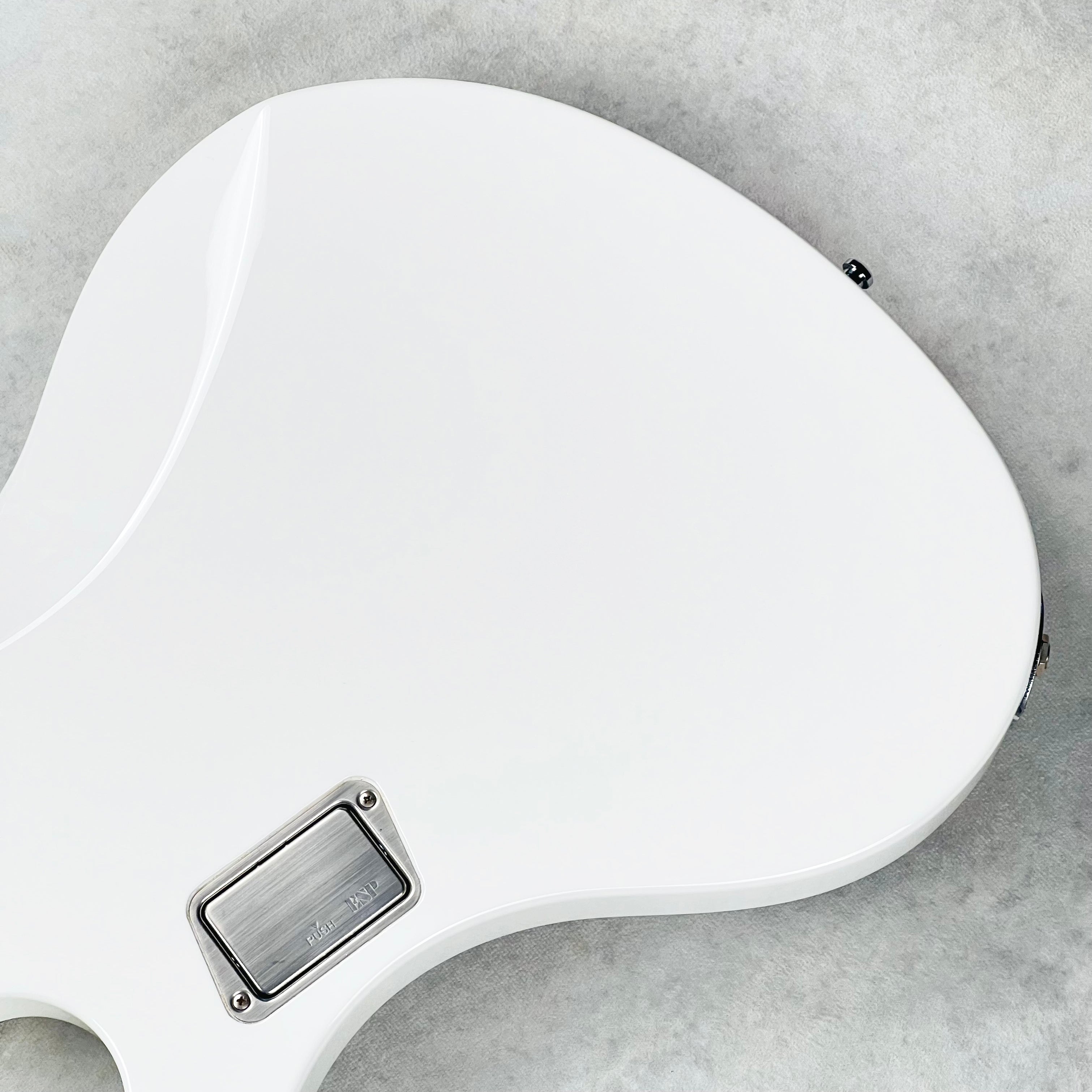 ESP REITA the GazettE RF-00SL#1 Signature Bass 2022 White | Tone Wolf