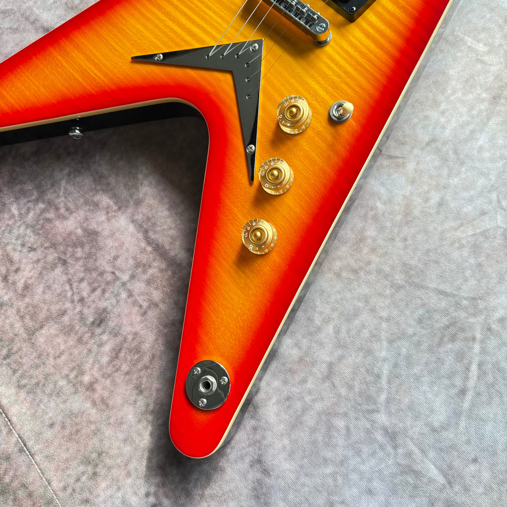 Dean V 79 Flame Maple - Trans Cherry Sunburst