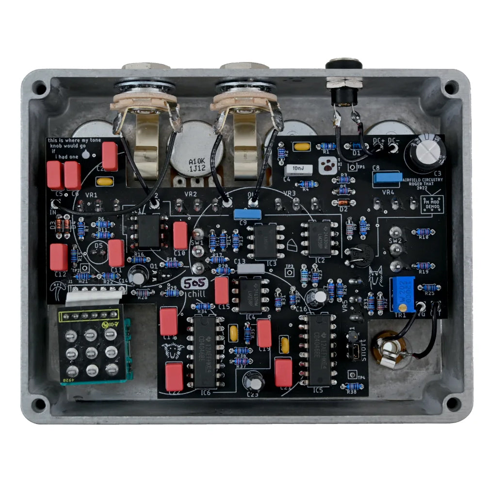 Fairfield Circuitry Roger That FM Modulator / Demodulator Fuzz Pedal - 2