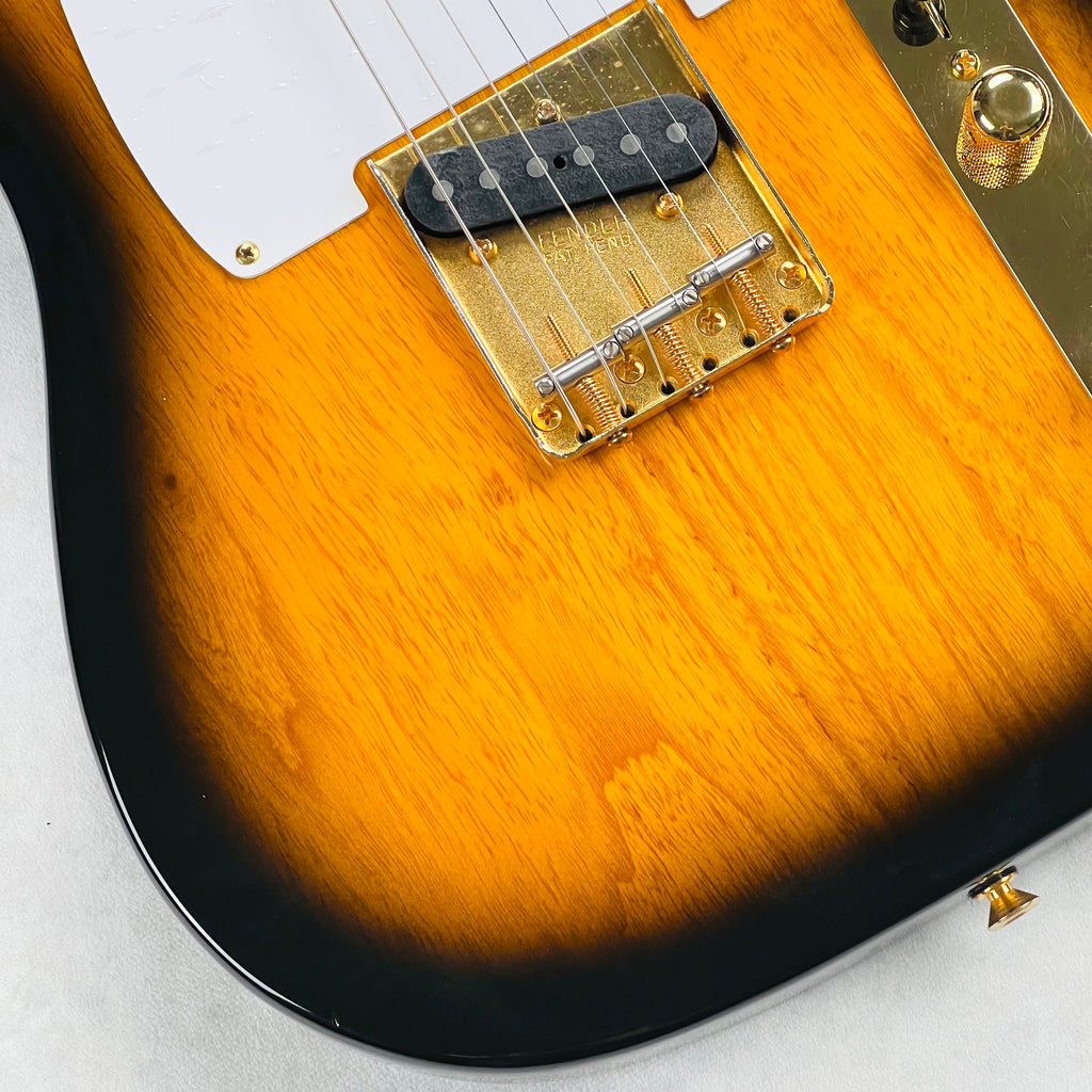 Fender 1998 Collectors Edition Telecaster Maple Fingerboard - 2-Color Sunburst - 4
