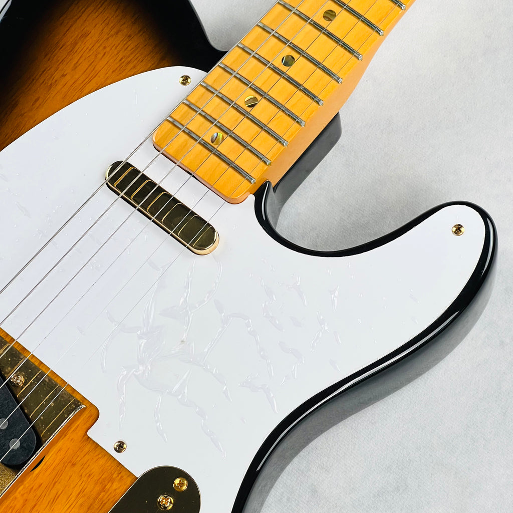 Fender 1998 Collectors Edition Telecaster Maple Fingerboard - 2-Color Sunburst - 7