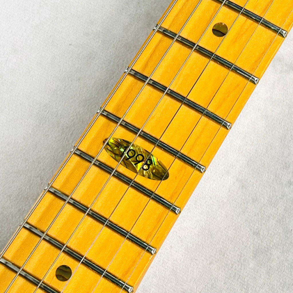 Fender 1998 Collectors Edition Telecaster Maple Fingerboard - 2-Color Sunburst - 8