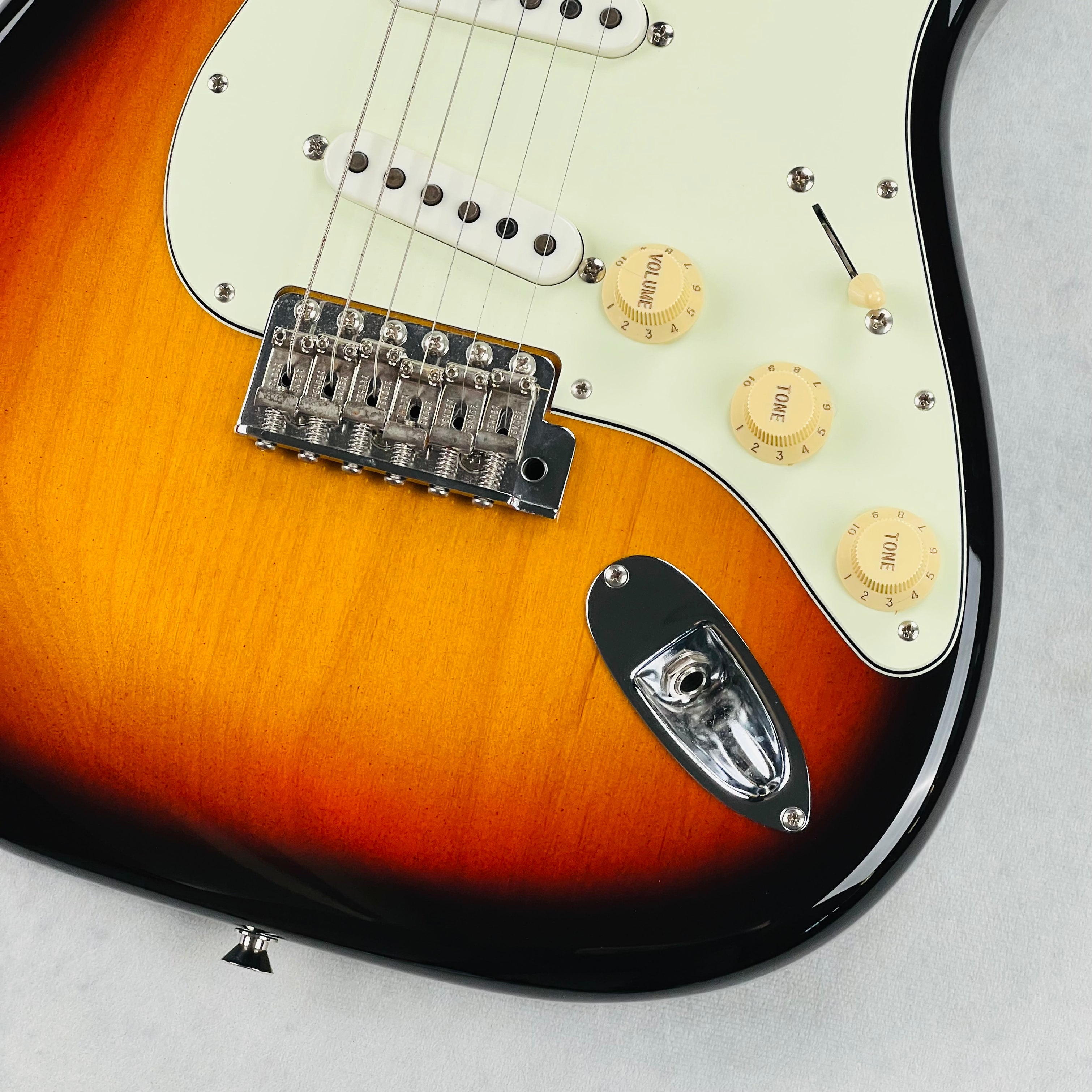 Fender ST-62 Stratocaster Crafted In Japan with HSC 2006 - 3-Tone Sunb ...