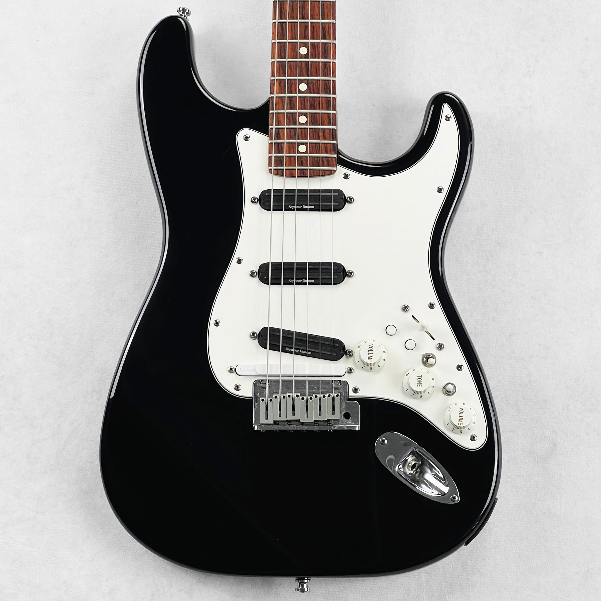 Fender American Standard Stratocaster Roland Ready 1995 - Black | Tone Wolf