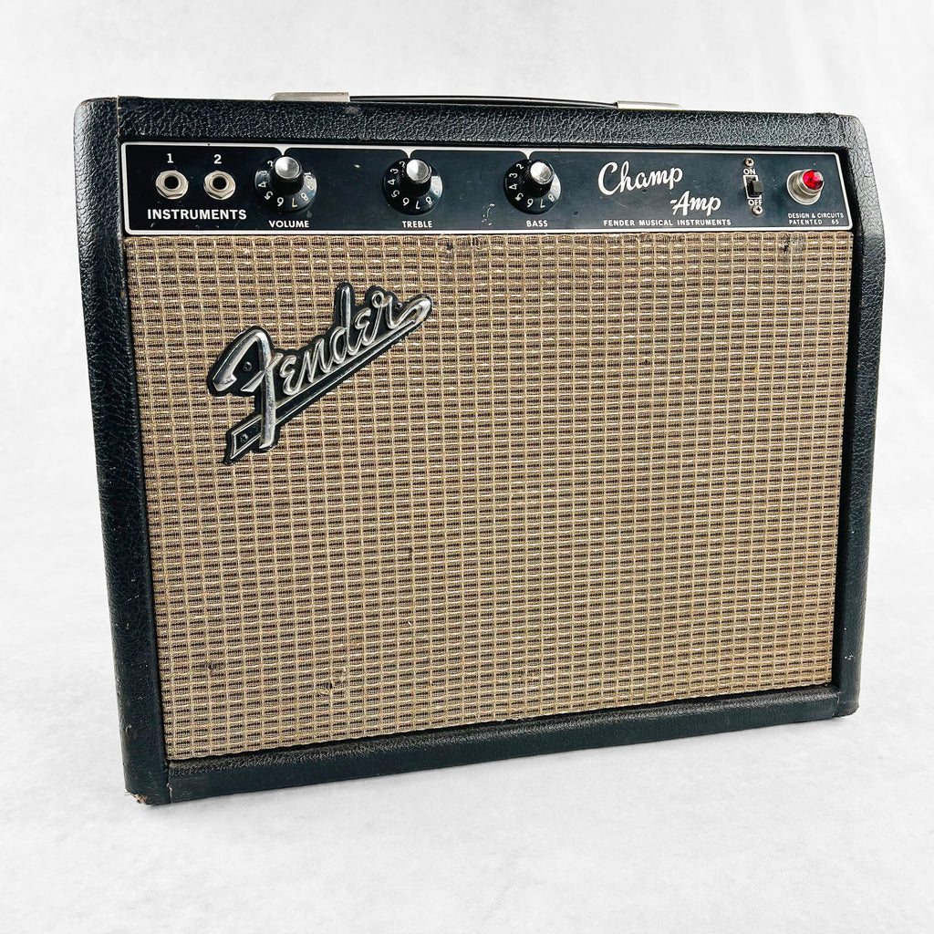 Fender Champ Amp AA764 1x8" Combo Amplifier 1965 - Black - 1