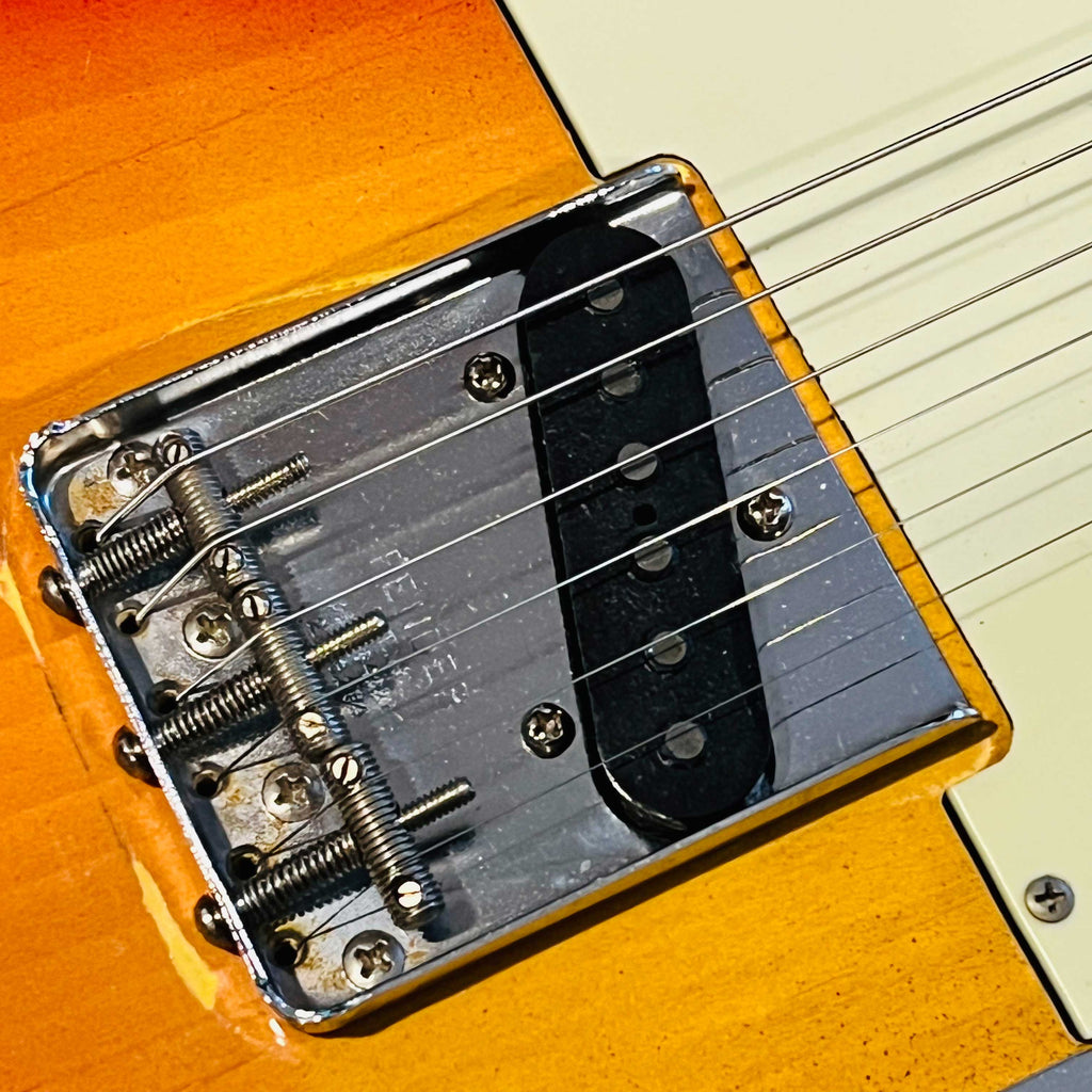 Fender Custom Esquire 1963 Sunburst Vintage Electric Guitar Bridge