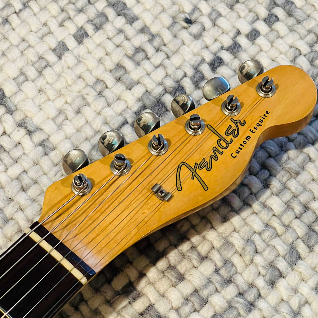 Fender Custom Esquire 1963 Sunburst Vintage Electric Guitar Headstock