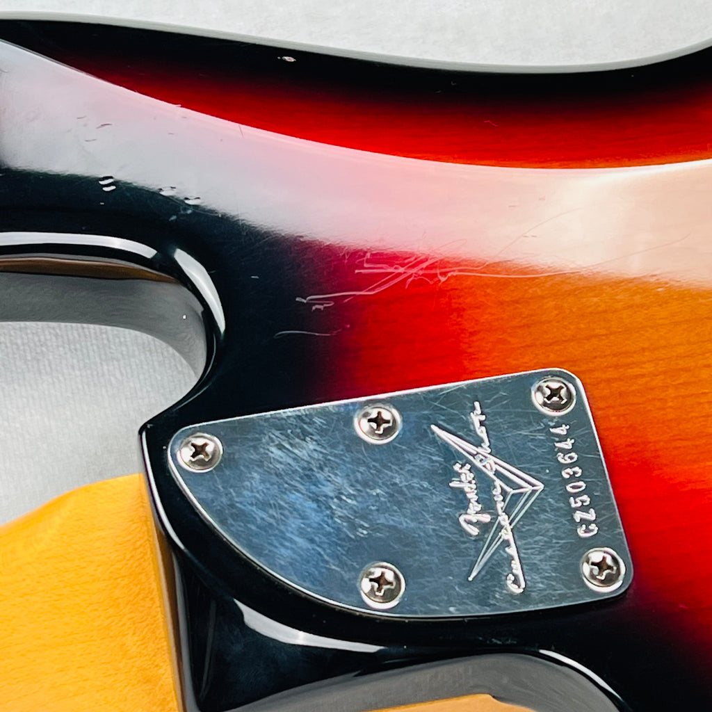 Fender Custom Shop Custom Classic Jazz Bass 2010s - 3-Tone Sunburst - 20