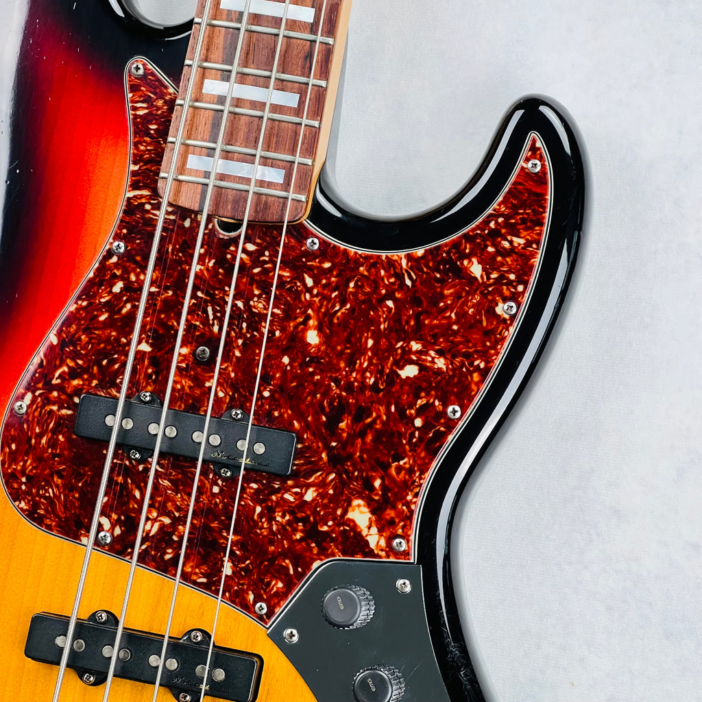 Fender Custom Shop Custom Classic Jazz Bass 2010s - 3-Tone Sunburst - 6