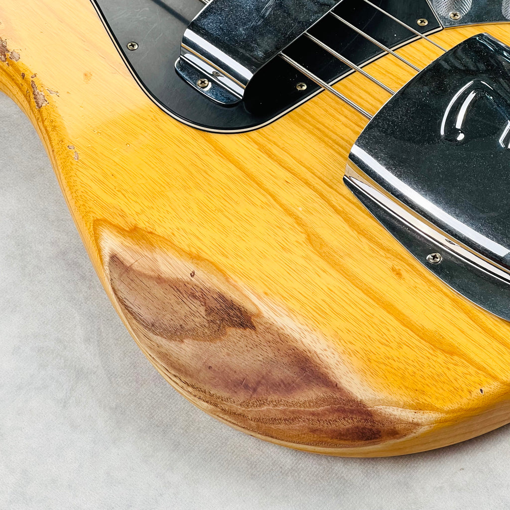 Fender Custom Shop Limited Edition Jazz Bass Heavy Relic 2023 - Aged Natural - 8