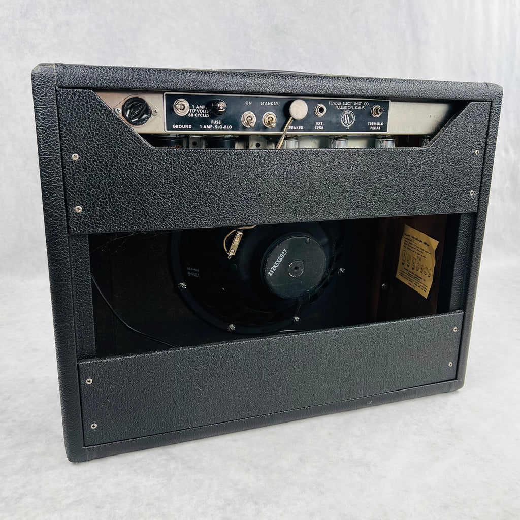 1964 Fender Deluxe 1x12" Vintage Guitar Combo Amplifier 20 Watts - Black Panel Non-Reverb - 10