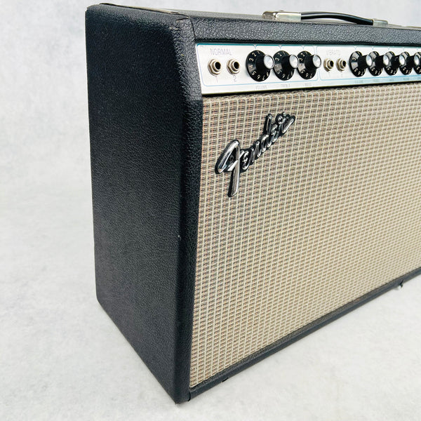 Fender Deluxe Reverb Silver Panel 1x12" Combo Amplifier 1976 - Black - 8