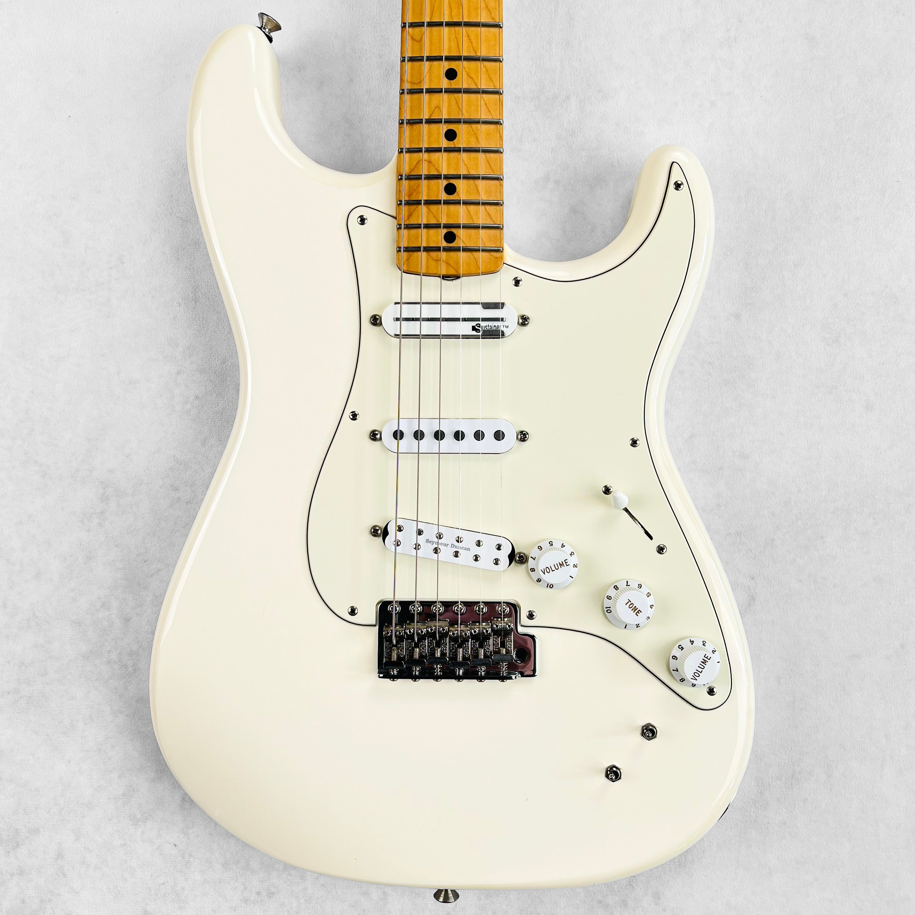 Fender EOB Ed O'Brien Signature Stratocaster Maple Fingerboard