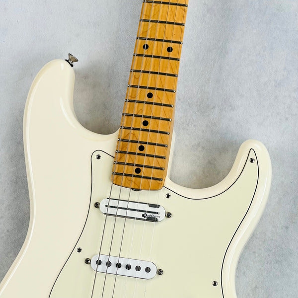 Fender EOB Ed O'Brien Signature Stratocaster Maple Fingerboard 2017 - Olympic White - 3