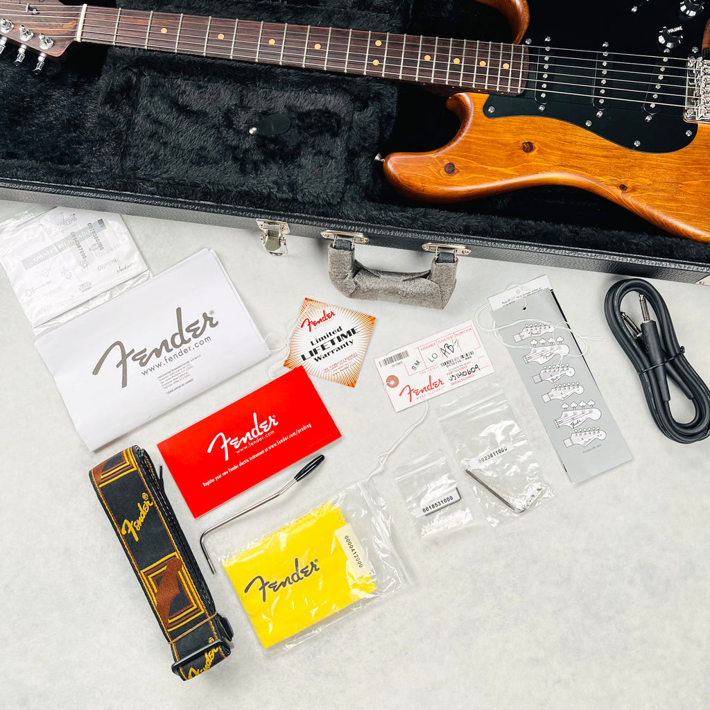 Fender Reclaimed Eastern Pine Stratocaster with Rosewood Neck 2014 - Dark Stain - 17
