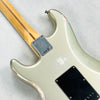 Fender Road Worn Player Stratocaster HSS 2011 - Inca Silver - 12