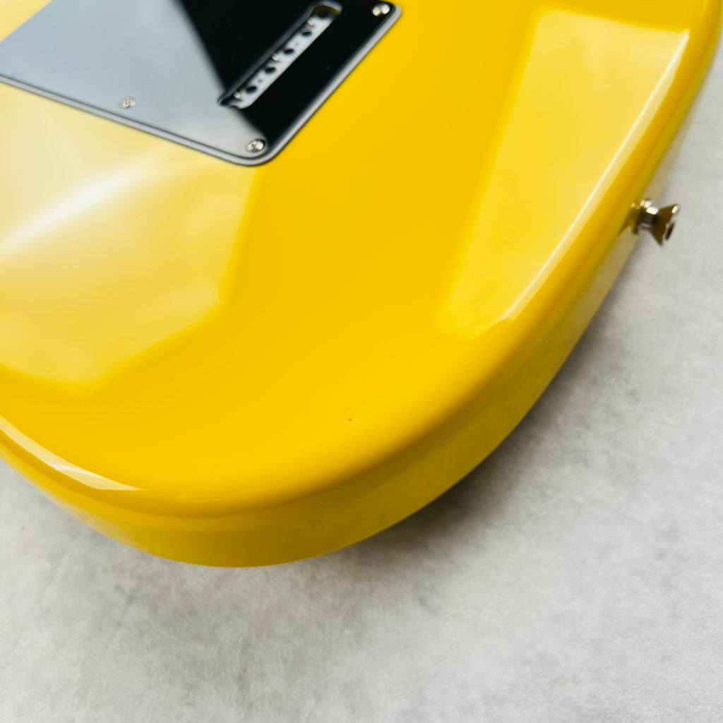 Fender ST-62 Stratocaster Crafted In Japan 2008 - Rebel Yellow - 16