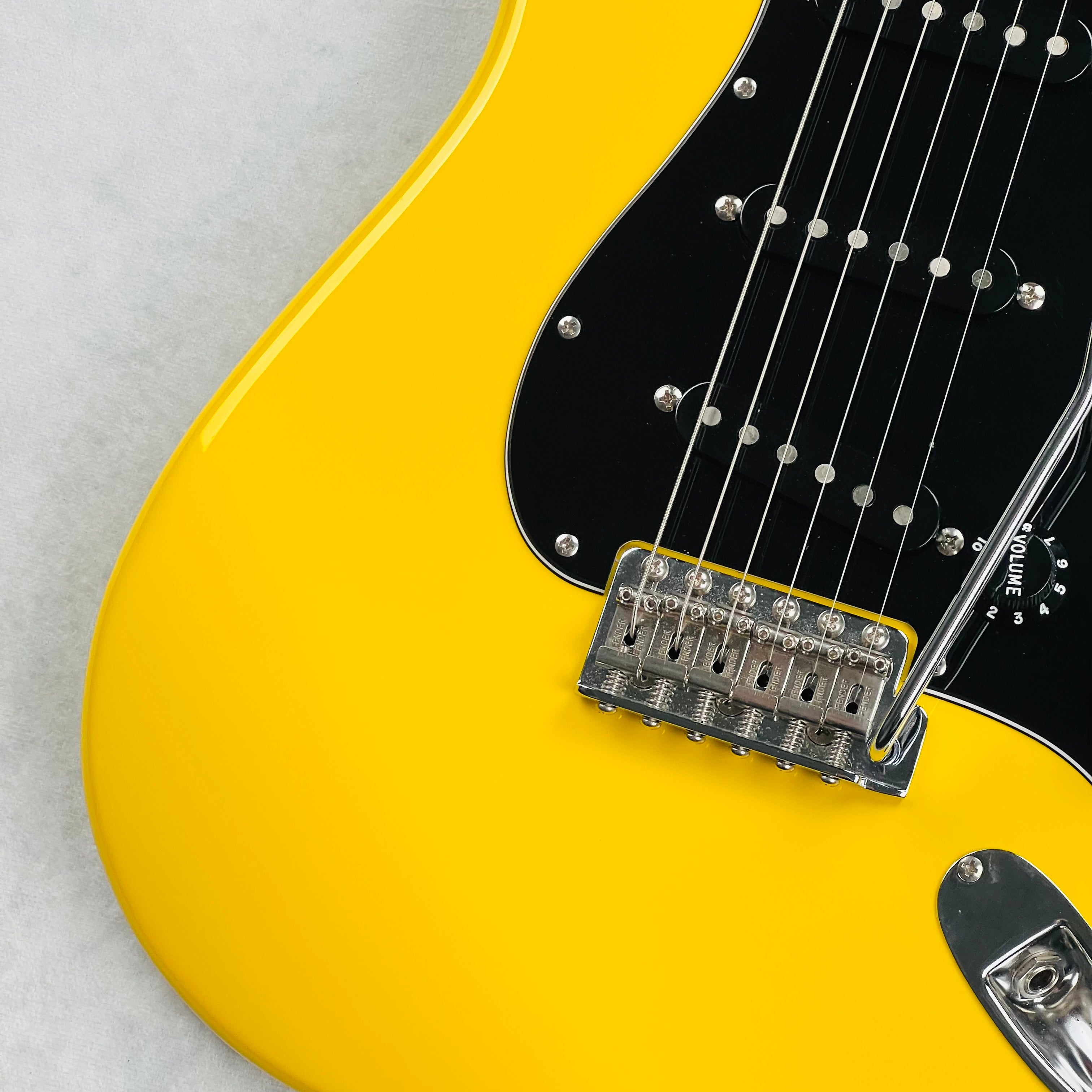 Fender ST-62 Stratocaster Crafted in Japan 2008 Rebel Yellow