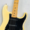 Fender Stratocaster 1976 - Olympic White - 3