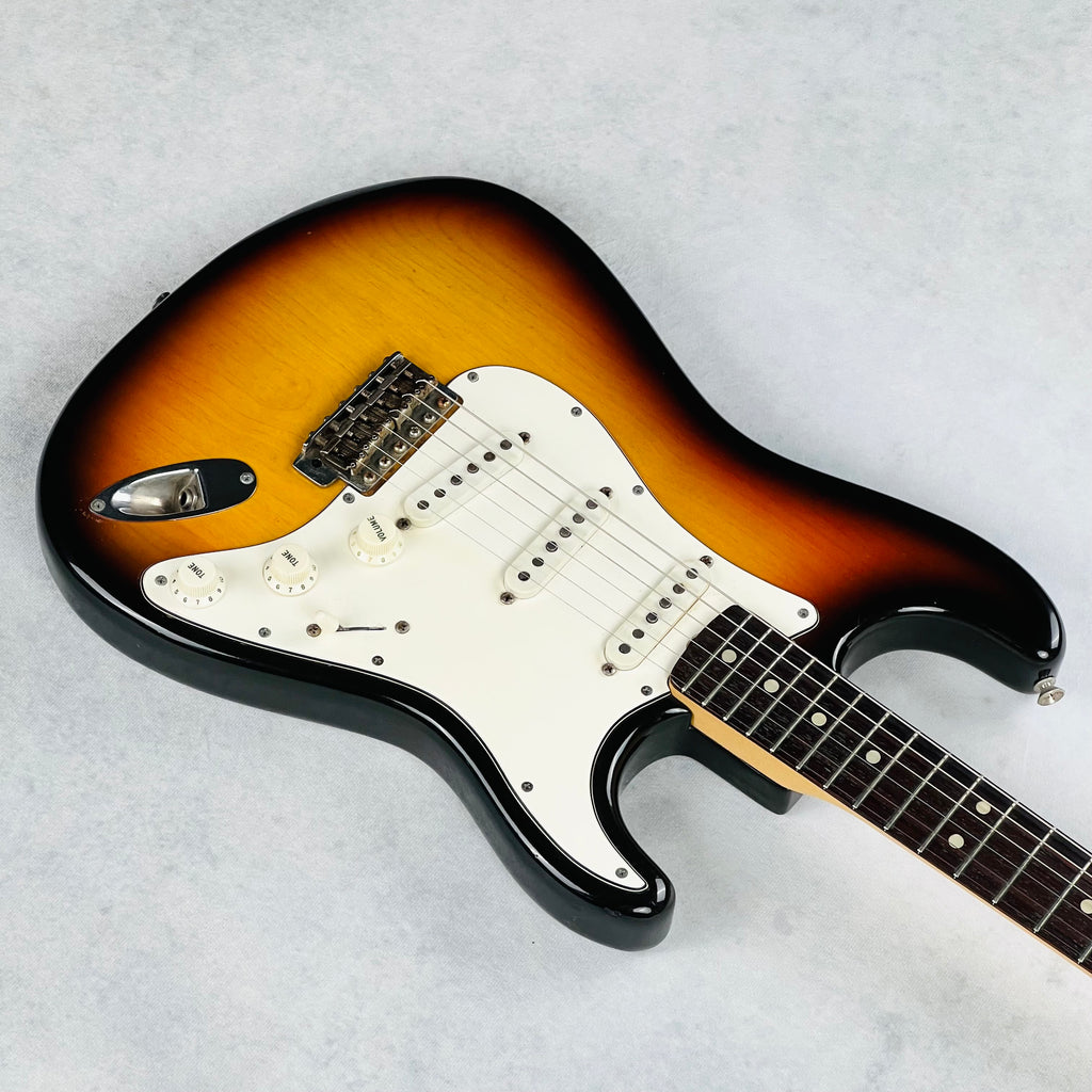 Fender Stratocaster Rosewood Fingerboard 1970 - 3-Tone Sunburst - 10