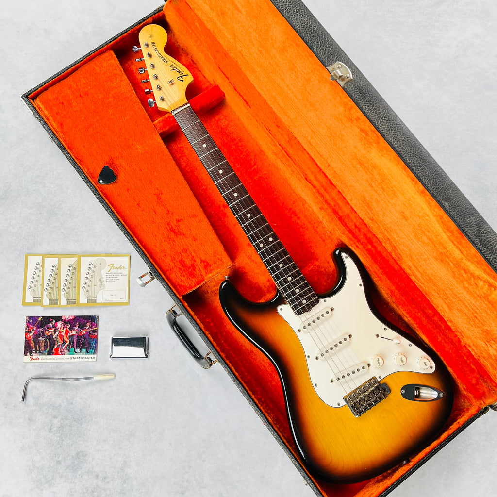Fender Stratocaster Rosewood Fingerboard 1970 - 3-Tone Sunburst - 25