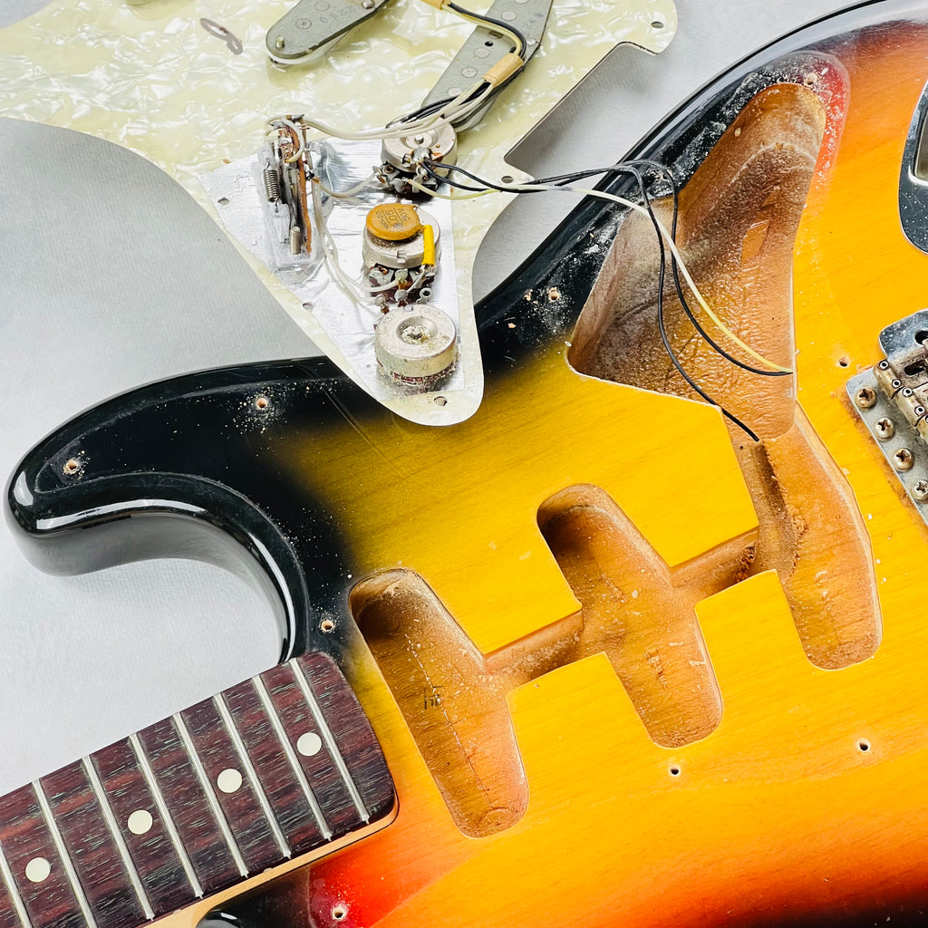 Fender Stratocaster Rosewood Fingerboard 1970 - 3-Tone Sunburst - 20