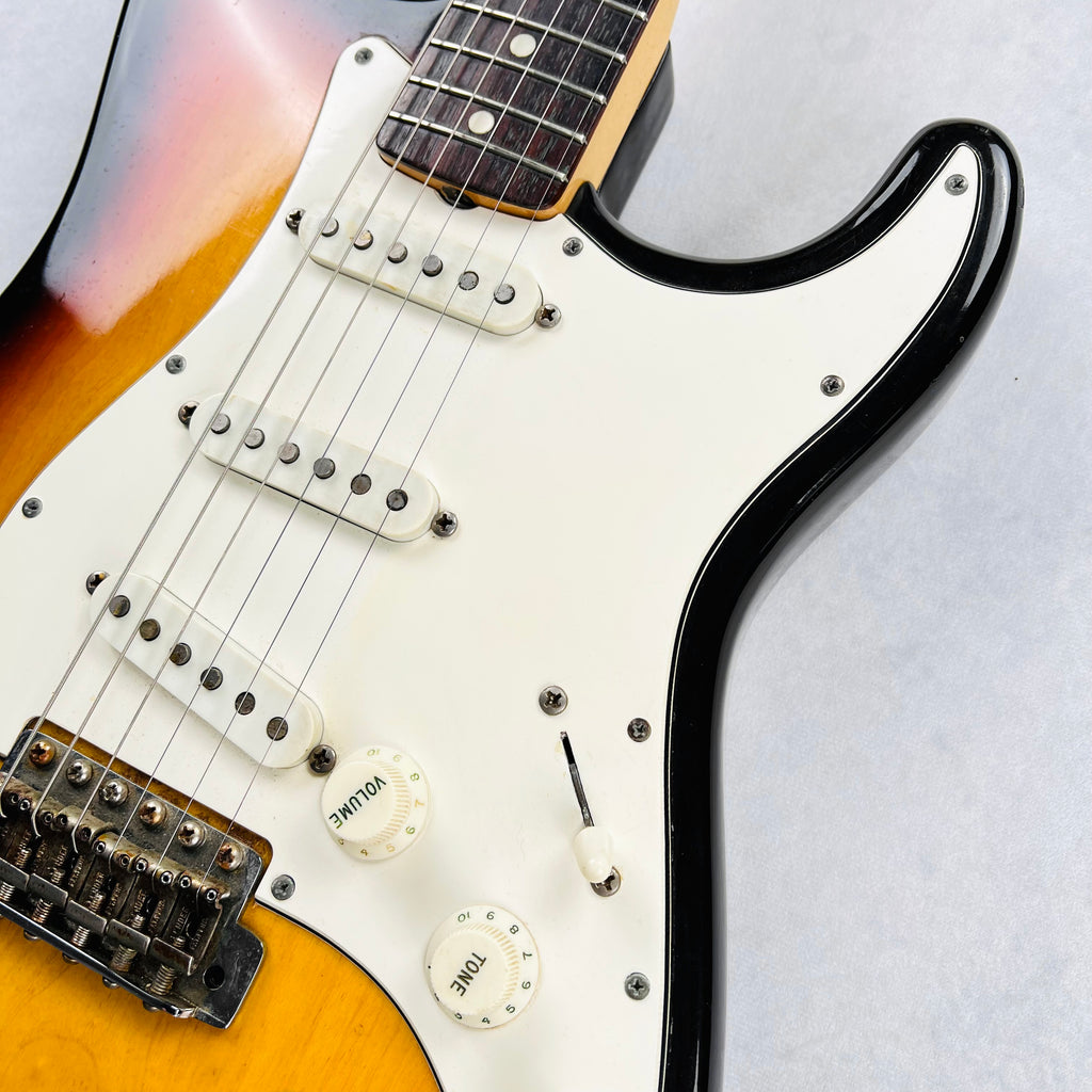 Fender Stratocaster Rosewood Fingerboard 1970 - 3-Tone Sunburst - 6