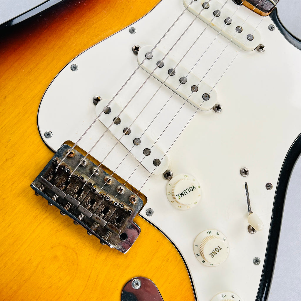Fender Stratocaster Rosewood Fingerboard 1970 - 3-Tone Sunburst - 7