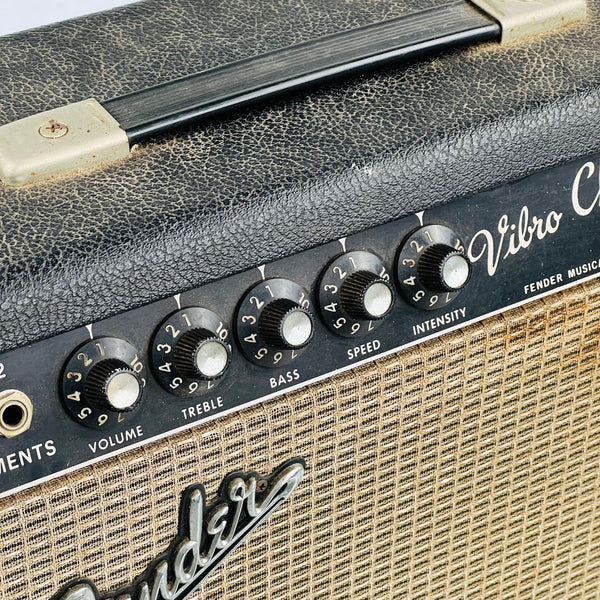Vintage Fender Vibro Champ 1x8" Combo Amp 1966 - Black - 4
