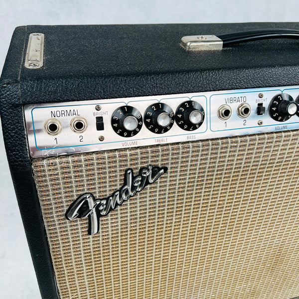 Fender Vibrolux Reverb Silver Panel 2x10" Combo Amplifier 1977 - Black - 3