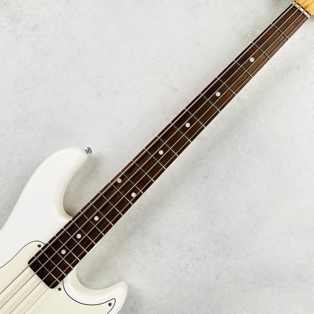 G&L Tribute Kiloton 4-String Bass 2017 - White - 8