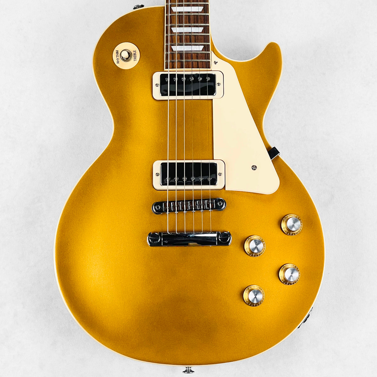 【生産終了カラー・最終価格】Gibson Les Paul Deluxe 70s Gibson 70s Les Paul Deluxe 2022 - Goldtop | Tone Wolf