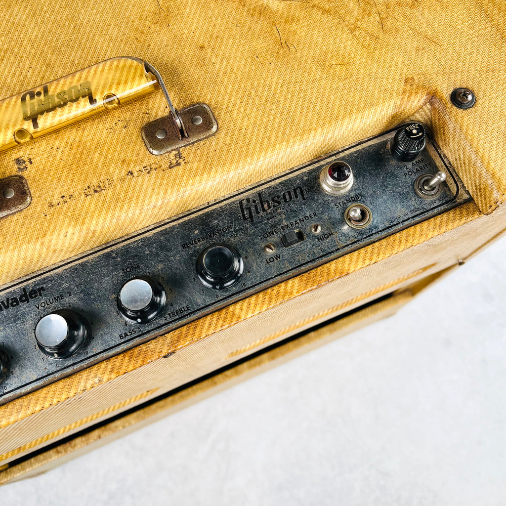 Gibson GA-30RV Invader 1x12" & 1x8" Combo Amplifier with Reverb 1961 - Tweed - 12