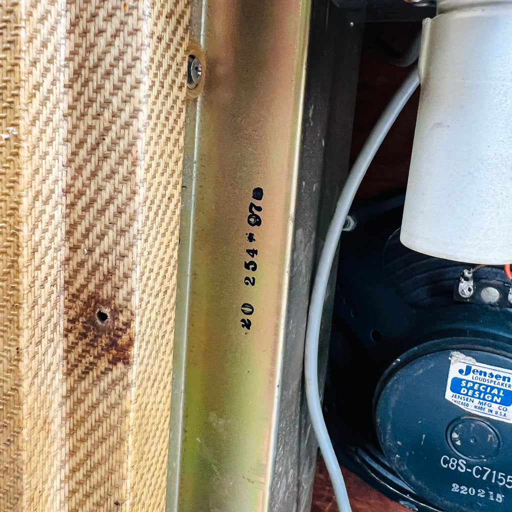 Gibson GA-30RV Invader 1x12" & 1x8" Combo Amplifier with Reverb 1961 - Tweed - 17