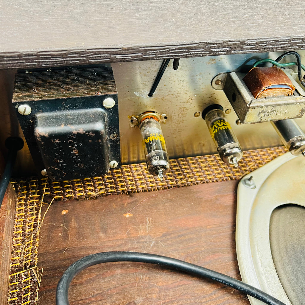 Gibson GA-5 Skylark 1x10" Combo Amplifier 1964 - Brown - 13