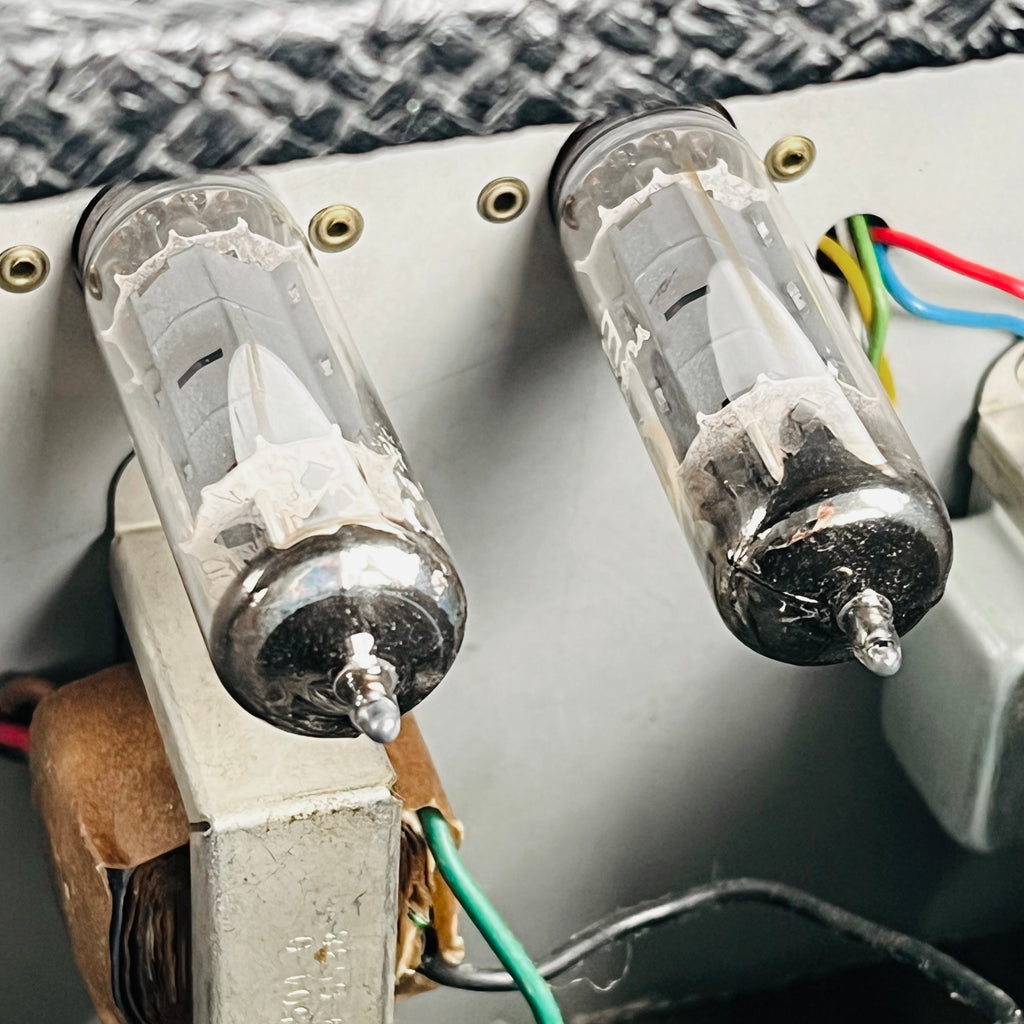 Gibson GA-5 Skylark 1x10" Combo Amplifier 1965 - Black - 16