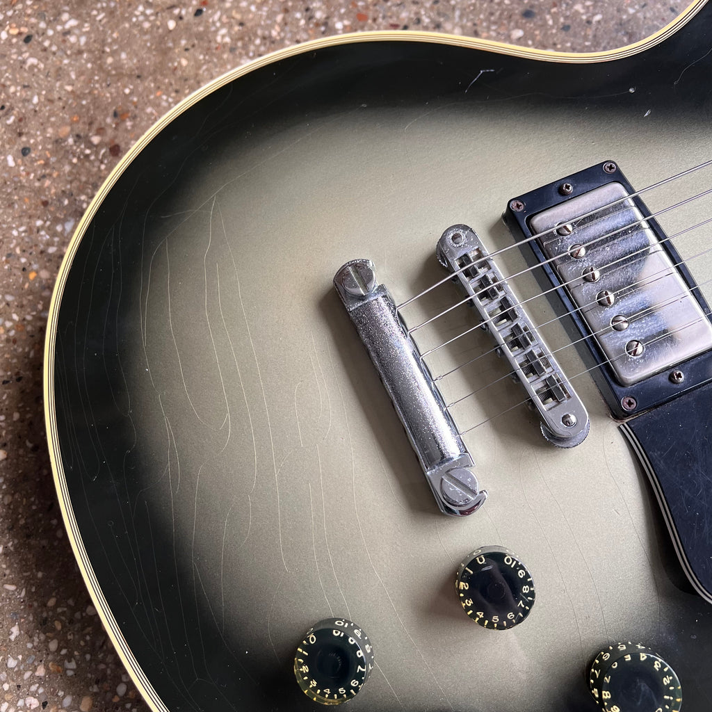 Gibson Les Paul Custom 1982 - Silverburst Vintage Electric Guitar - 4